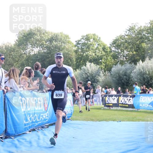 25.08.2024 - Elbe Triathlon Hamburg H.Heesch http://msf.ph/oto/6872276 25.08.2024 11:09:56 Ziel 426, 573, 578, 586, 638 meine-sportfotos.de