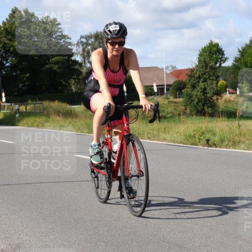 25.08.2024 - Elbe Triathlon Hamburg Fuchs,  Jonas http://msf.ph/oto/6872280 25.08.2024 11:16:01 Radfahren 1543 meine-sportfotos.de