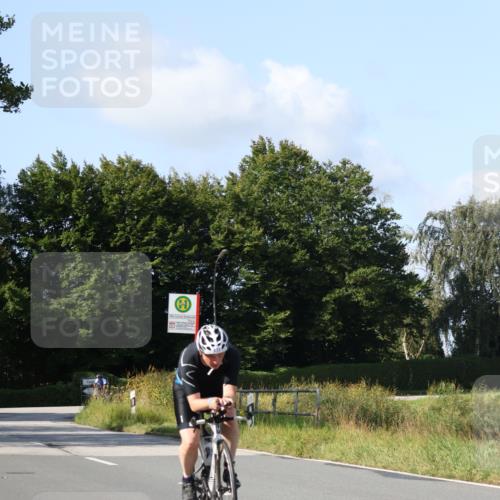 25.08.2024 - Elbe Triathlon Hamburg Fuchs,  Jonas http://msf.ph/oto/6872297 25.08.2024 10:33:07 Radfahren 683, 692, 411, 745 meine-sportfotos.de