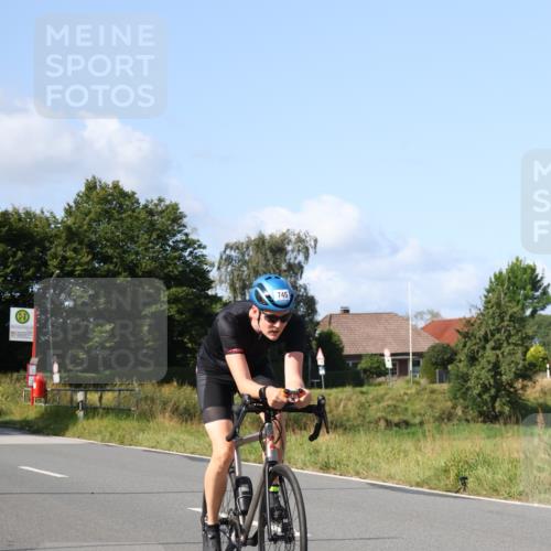 25.08.2024 - Elbe Triathlon Hamburg Fuchs,  Jonas http://msf.ph/oto/6872325 25.08.2024 10:33:12 Radfahren 411, 745, 606 meine-sportfotos.de