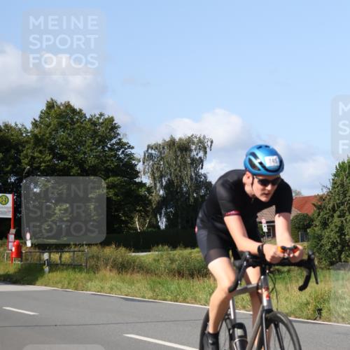 25.08.2024 - Elbe Triathlon Hamburg Fuchs,  Jonas http://msf.ph/oto/6872331 25.08.2024 10:33:12 Radfahren 411, 745, 606 meine-sportfotos.de