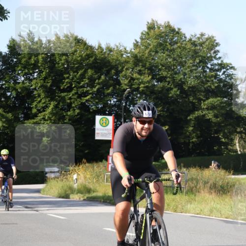 25.08.2024 - Elbe Triathlon Hamburg Fuchs,  Jonas http://msf.ph/oto/6872351 25.08.2024 10:33:27 Radfahren 670, 708, 703, 552 meine-sportfotos.de