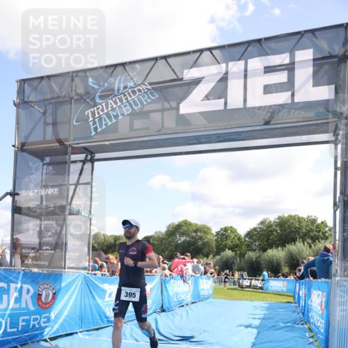 25.08.2024 - Elbe Triathlon Hamburg H.Heesch http://msf.ph/oto/6872353 25.08.2024 11:37:24 Ziel 395, 1417 meine-sportfotos.de