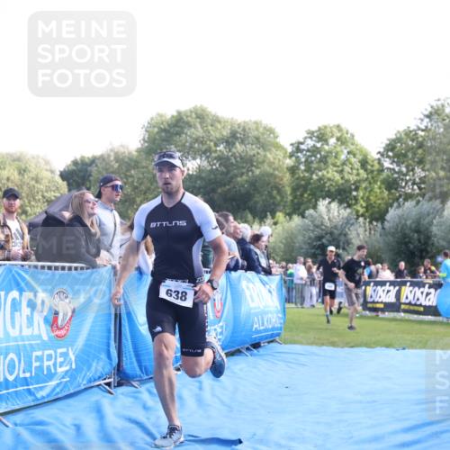 25.08.2024 - Elbe Triathlon Hamburg H.Heesch http://msf.ph/oto/6872354 25.08.2024 11:09:56 Ziel 426, 573, 578, 586, 638 meine-sportfotos.de