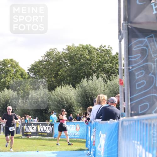 25.08.2024 - Elbe Triathlon Hamburg H.Heesch http://msf.ph/oto/6872365 25.08.2024 11:37:28 Ziel 395, 1417 meine-sportfotos.de