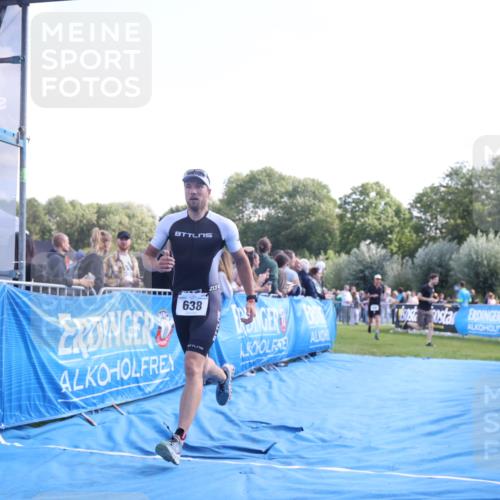 25.08.2024 - Elbe Triathlon Hamburg H.Heesch http://msf.ph/oto/6872386 25.08.2024 11:09:57 Ziel 338, 426, 573, 578, 586, 638 meine-sportfotos.de