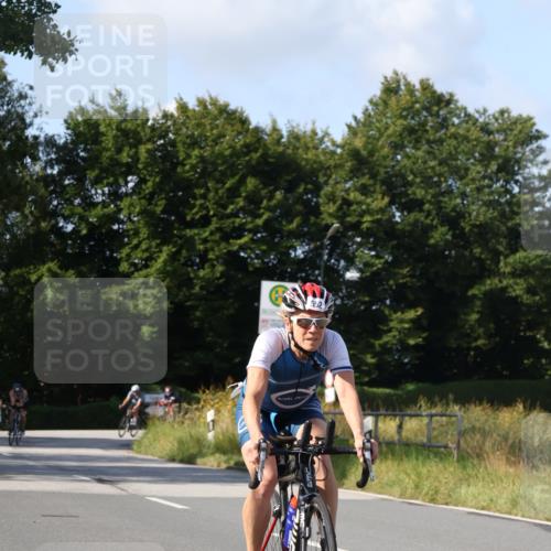 25.08.2024 - Elbe Triathlon Hamburg Fuchs,  Jonas http://msf.ph/oto/6872391 25.08.2024 10:33:31 Radfahren 670, 708, 703, 552, 594, 717 meine-sportfotos.de
