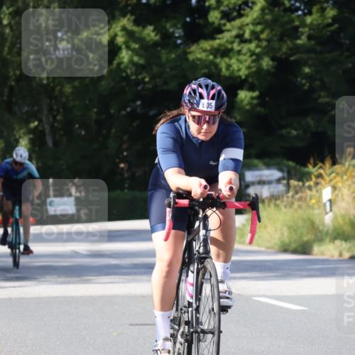 25.08.2024 - Elbe Triathlon Hamburg Fuchs,  Jonas http://msf.ph/oto/6872463 25.08.2024 10:33:41 Radfahren 594, 717, 563, 505, 679 meine-sportfotos.de