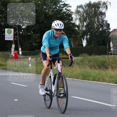 25.08.2024 - Elbe Triathlon Hamburg Fuchs,  Jonas http://msf.ph/oto/6872464 25.08.2024 11:17:10 Radfahren 1658, 1580, 1503 meine-sportfotos.de
