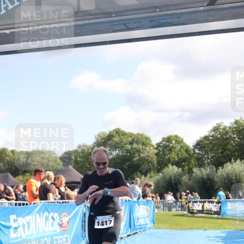 25.08.2024 - Elbe Triathlon Hamburg H.Heesch http://msf.ph/oto/6872488 25.08.2024 11:37:31 Ziel 395, 1417 meine-sportfotos.de
