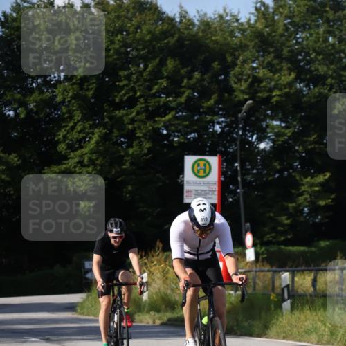 25.08.2024 - Elbe Triathlon Hamburg Fuchs,  Jonas http://msf.ph/oto/6872532 25.08.2024 10:33:51 Radfahren 618, 609, 733 meine-sportfotos.de