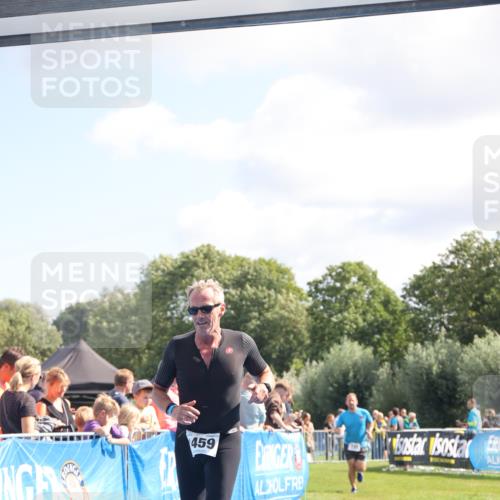 25.08.2024 - Elbe Triathlon Hamburg H.Heesch http://msf.ph/oto/6872582 25.08.2024 11:37:40 Ziel 735, 1459 meine-sportfotos.de