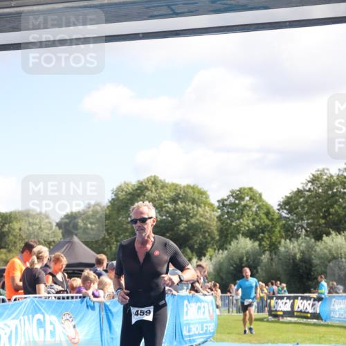 25.08.2024 - Elbe Triathlon Hamburg H.Heesch http://msf.ph/oto/6872595 25.08.2024 11:37:40 Ziel 735, 1459 meine-sportfotos.de