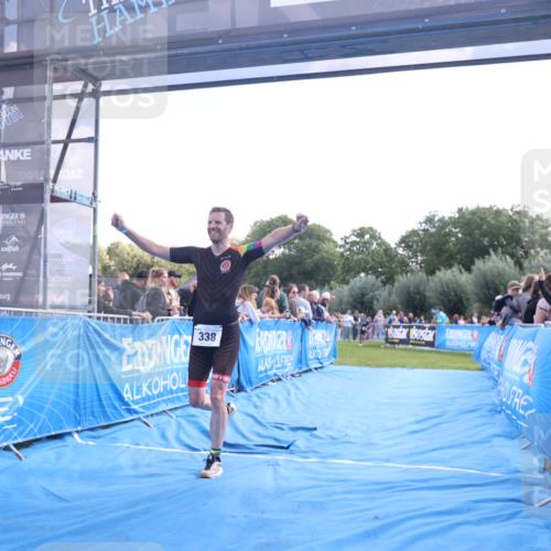 25.08.2024 - Elbe Triathlon Hamburg H.Heesch http://msf.ph/oto/6872606 25.08.2024 11:10:06 Ziel 338, 426 meine-sportfotos.de