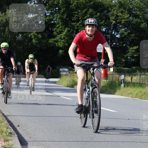 25.08.2024 - Elbe Triathlon Hamburg Fuchs,  Jonas http://msf.ph/oto/6872627 25.08.2024 10:34:09 Radfahren 507, 565, 695, 731, 550, 627 meine-sportfotos.de