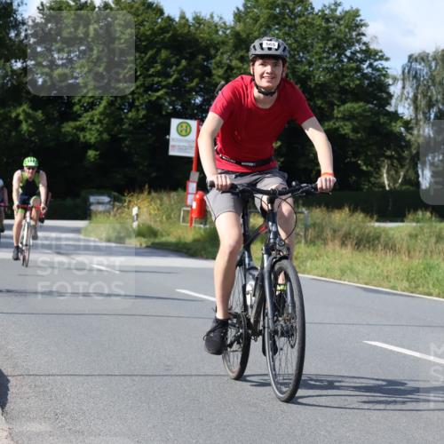 25.08.2024 - Elbe Triathlon Hamburg Fuchs,  Jonas http://msf.ph/oto/6872635 25.08.2024 10:34:09 Radfahren 507, 565, 695, 731, 550, 627 meine-sportfotos.de