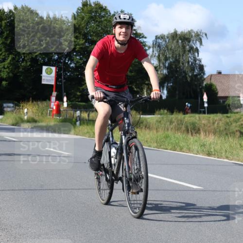 25.08.2024 - Elbe Triathlon Hamburg Fuchs,  Jonas http://msf.ph/oto/6872639 25.08.2024 10:34:09 Radfahren 507, 565, 695, 731, 550, 627 meine-sportfotos.de