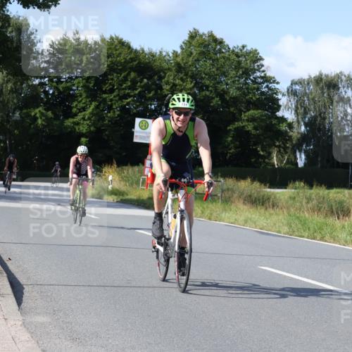25.08.2024 - Elbe Triathlon Hamburg Fuchs,  Jonas http://msf.ph/oto/6872673 25.08.2024 10:34:11 Radfahren 507, 565, 695, 731, 550, 627 meine-sportfotos.de