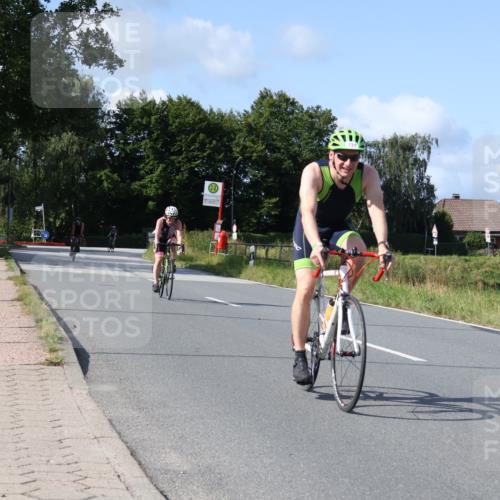 25.08.2024 - Elbe Triathlon Hamburg Fuchs,  Jonas http://msf.ph/oto/6872683 25.08.2024 10:34:12 Radfahren 507, 565, 695, 731, 550, 627 meine-sportfotos.de