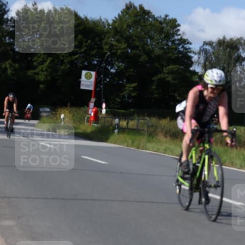 25.08.2024 - Elbe Triathlon Hamburg Fuchs,  Jonas http://msf.ph/oto/6872710 25.08.2024 10:34:13 Radfahren 565, 695, 731, 550, 627, 610 meine-sportfotos.de