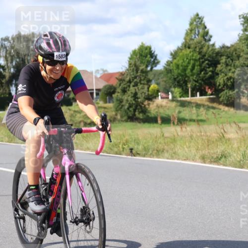 25.08.2024 - Elbe Triathlon Hamburg Fuchs,  Jonas http://msf.ph/oto/6872719 25.08.2024 11:17:43 Radfahren 1646, 1583, 1663 meine-sportfotos.de