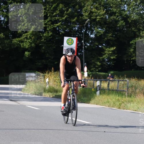 25.08.2024 - Elbe Triathlon Hamburg Fuchs,  Jonas http://msf.ph/oto/6872722 25.08.2024 10:34:14 Radfahren 565, 695, 731, 550, 627, 610, 504 meine-sportfotos.de