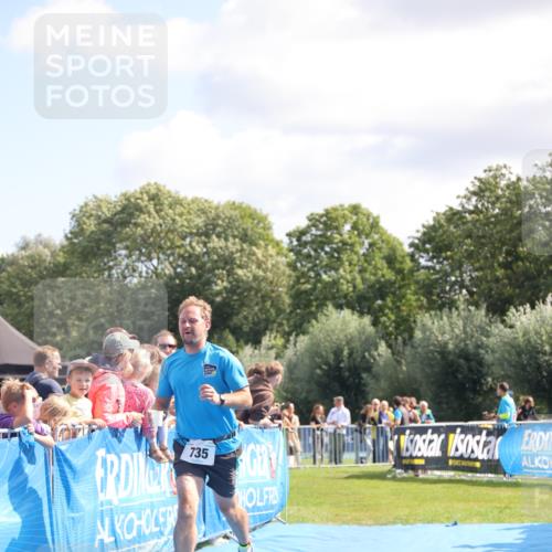 25.08.2024 - Elbe Triathlon Hamburg H.Heesch http://msf.ph/oto/6872733 25.08.2024 11:37:44 Ziel 735, 1428, 1459 meine-sportfotos.de