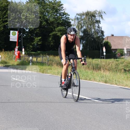 25.08.2024 - Elbe Triathlon Hamburg Fuchs,  Jonas http://msf.ph/oto/6872737 25.08.2024 10:34:15 Radfahren 565, 695, 731, 550, 627, 610, 504 meine-sportfotos.de