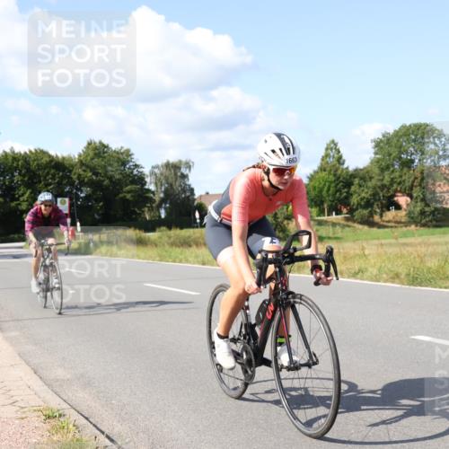 25.08.2024 - Elbe Triathlon Hamburg Fuchs,  Jonas http://msf.ph/oto/6872746 25.08.2024 11:17:50 Radfahren 1663, 1593 meine-sportfotos.de