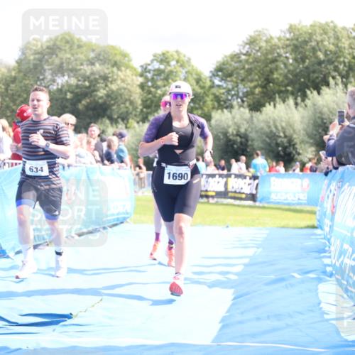 25.08.2024 - Elbe Triathlon Hamburg H.Heesch http://msf.ph/oto/6872750 25.08.2024 11:59:31 Ziel 494, 634, 1479, 1644, 1690, 1717 meine-sportfotos.de
