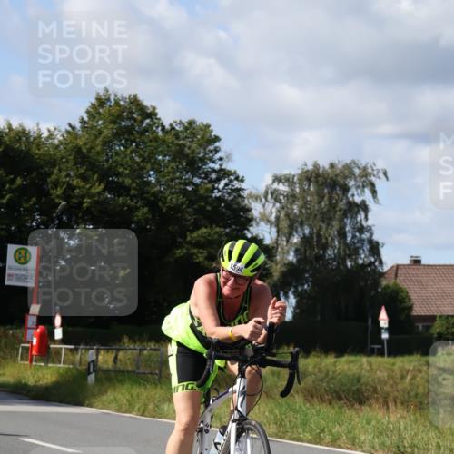 25.08.2024 - Elbe Triathlon Hamburg Fuchs,  Jonas http://msf.ph/oto/6872775 25.08.2024 11:18:05 Radfahren 1594, 1710, 1637 meine-sportfotos.de