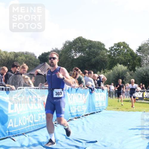 25.08.2024 - Elbe Triathlon Hamburg H.Heesch http://msf.ph/oto/6872778 25.08.2024 11:10:17 Ziel 147, 303, 305, 575 meine-sportfotos.de