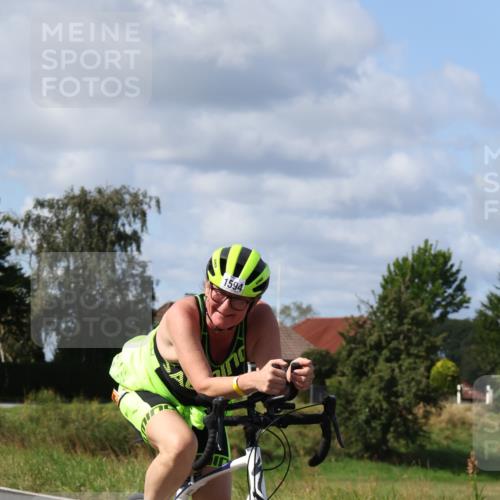 25.08.2024 - Elbe Triathlon Hamburg Fuchs,  Jonas http://msf.ph/oto/6872783 25.08.2024 11:18:05 Radfahren 1594, 1710, 1637 meine-sportfotos.de