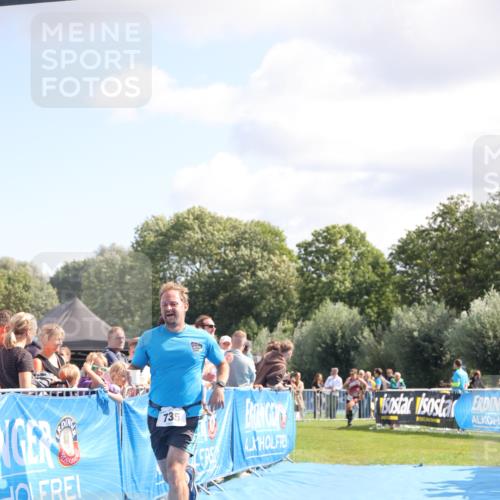 25.08.2024 - Elbe Triathlon Hamburg H.Heesch http://msf.ph/oto/6872784 25.08.2024 11:37:44 Ziel 735, 1428, 1459 meine-sportfotos.de