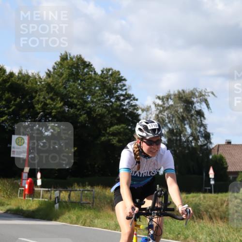 25.08.2024 - Elbe Triathlon Hamburg Fuchs,  Jonas http://msf.ph/oto/6872798 25.08.2024 11:18:07 Radfahren 1594, 1710, 1637 meine-sportfotos.de