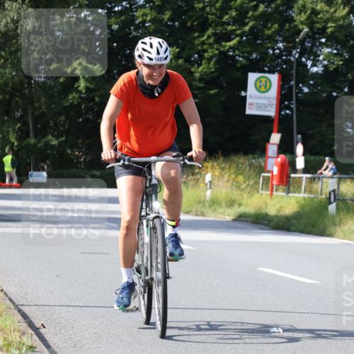 25.08.2024 - Elbe Triathlon Hamburg Fuchs,  Jonas http://msf.ph/oto/6872823 25.08.2024 11:18:31 Radfahren 1485, 1644 meine-sportfotos.de