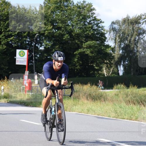 25.08.2024 - Elbe Triathlon Hamburg Fuchs,  Jonas http://msf.ph/oto/6872826 25.08.2024 10:34:23 Radfahren 610, 504, 640, 638, 755 meine-sportfotos.de