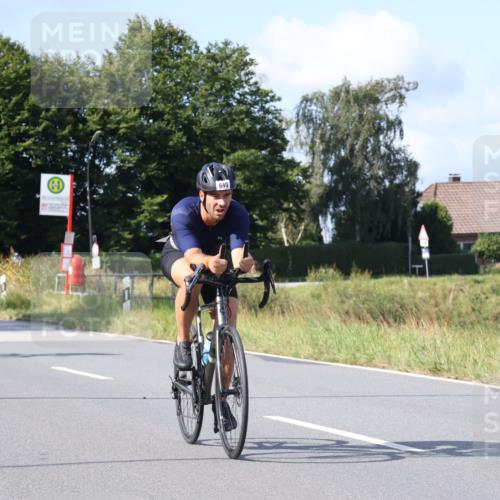 25.08.2024 - Elbe Triathlon Hamburg Fuchs,  Jonas http://msf.ph/oto/6872831 25.08.2024 10:34:23 Radfahren 610, 504, 640, 638, 755 meine-sportfotos.de