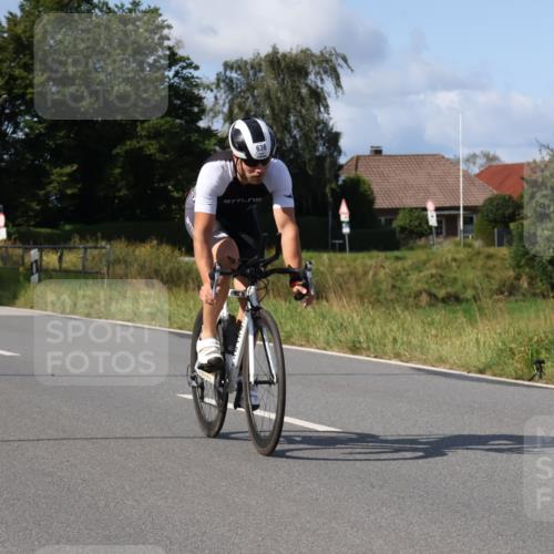 25.08.2024 - Elbe Triathlon Hamburg Fuchs,  Jonas http://msf.ph/oto/6872848 25.08.2024 10:34:24 Radfahren 610, 504, 640, 638, 755, 705 meine-sportfotos.de