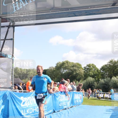 25.08.2024 - Elbe Triathlon Hamburg H.Heesch http://msf.ph/oto/6872854 25.08.2024 11:37:45 Ziel 735, 1428, 1459 meine-sportfotos.de