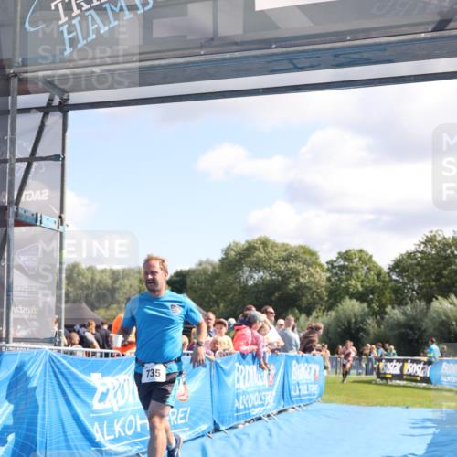 25.08.2024 - Elbe Triathlon Hamburg H.Heesch http://msf.ph/oto/6872859 25.08.2024 11:37:45 Ziel 735, 1428, 1459 meine-sportfotos.de