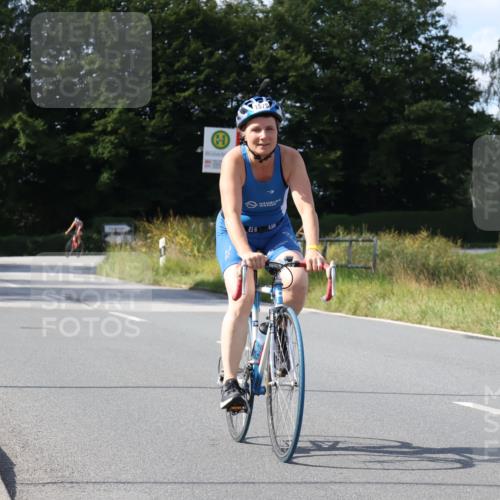 25.08.2024 - Elbe Triathlon Hamburg Fuchs,  Jonas http://msf.ph/oto/6872881 25.08.2024 11:18:43 Radfahren 1575 meine-sportfotos.de