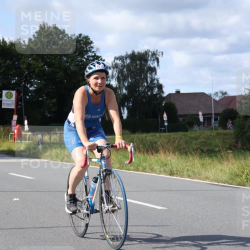 25.08.2024 - Elbe Triathlon Hamburg Fuchs,  Jonas http://msf.ph/oto/6872891 25.08.2024 11:18:43 Radfahren 1575 meine-sportfotos.de