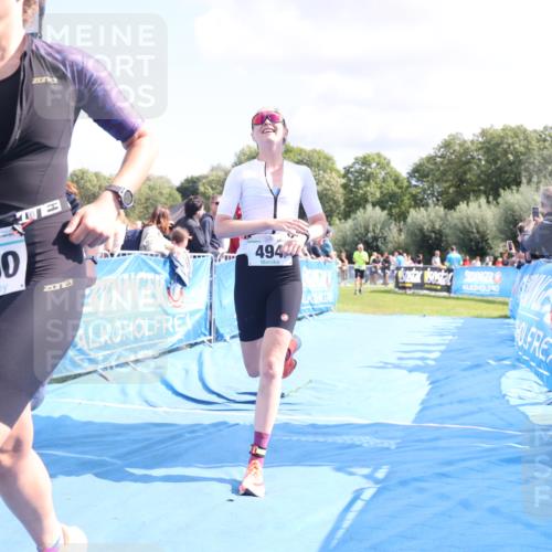 25.08.2024 - Elbe Triathlon Hamburg H.Heesch http://msf.ph/oto/6872898 25.08.2024 11:59:32 Ziel 494, 634, 1479, 1644, 1690, 1717 meine-sportfotos.de