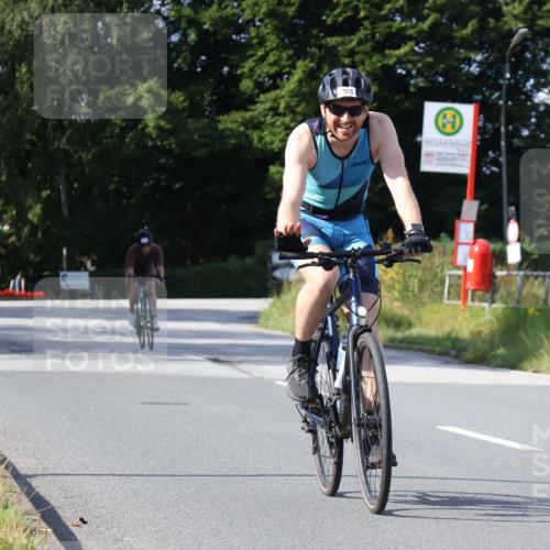 25.08.2024 - Elbe Triathlon Hamburg Fuchs,  Jonas http://msf.ph/oto/6872901 25.08.2024 10:34:30 Radfahren 638, 755, 705, 473, 718 meine-sportfotos.de