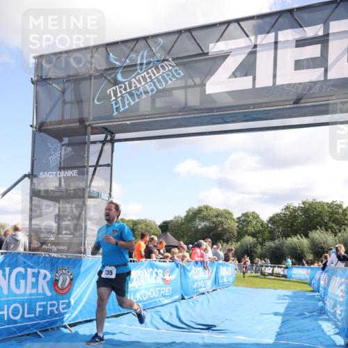 25.08.2024 - Elbe Triathlon Hamburg H.Heesch http://msf.ph/oto/6872906 25.08.2024 11:37:45 Ziel 735, 1428, 1459 meine-sportfotos.de
