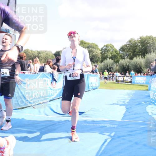 25.08.2024 - Elbe Triathlon Hamburg H.Heesch http://msf.ph/oto/6872912 25.08.2024 11:59:33 Ziel 494, 634, 1479, 1644, 1690, 1717 meine-sportfotos.de