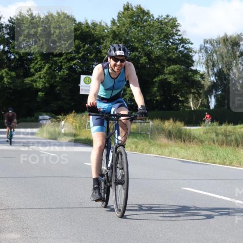25.08.2024 - Elbe Triathlon Hamburg Fuchs,  Jonas http://msf.ph/oto/6872914 25.08.2024 10:34:31 Radfahren 755, 705, 473, 718 meine-sportfotos.de
