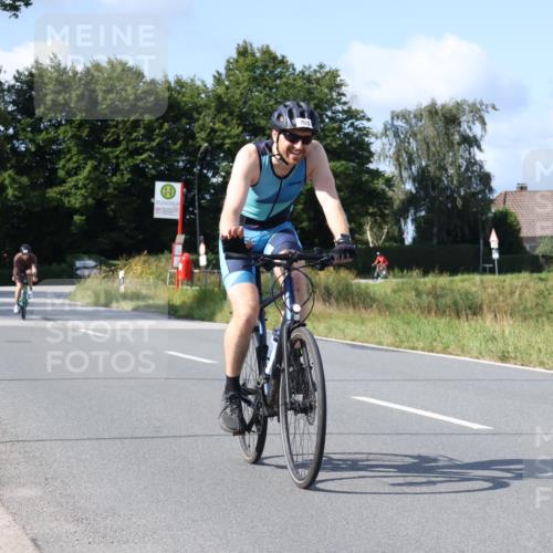 25.08.2024 - Elbe Triathlon Hamburg Fuchs,  Jonas http://msf.ph/oto/6872917 25.08.2024 10:34:31 Radfahren 755, 705, 473, 718 meine-sportfotos.de