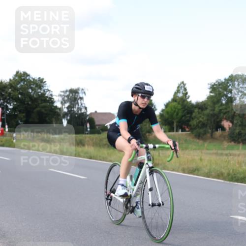 25.08.2024 - Elbe Triathlon Hamburg Fuchs,  Jonas http://msf.ph/oto/6872936 25.08.2024 11:18:56 Radfahren 1719, 1717, 1686, 1704, 1701, 1584 meine-sportfotos.de